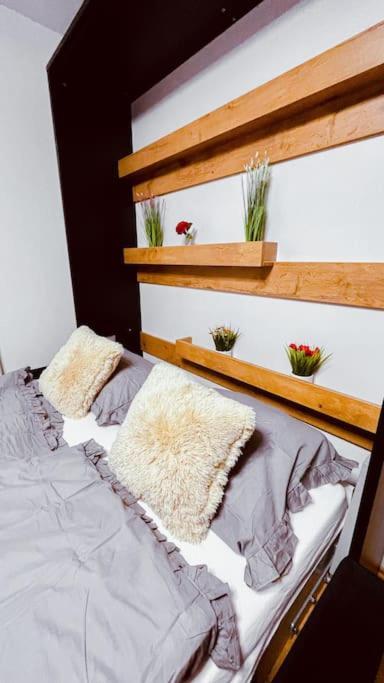 Moderny Apartman S Parkovanim Bratislava Exterior photo