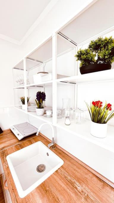 Moderny Apartman S Parkovanim Bratislava Exterior photo